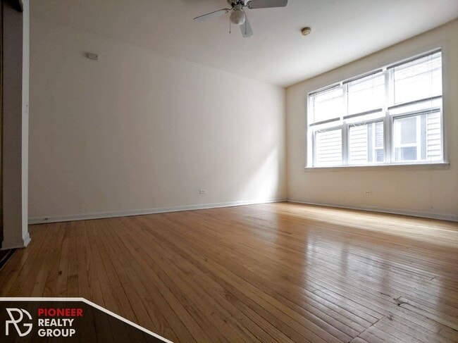 Photo - 910 W Dakin St Unit 912-104