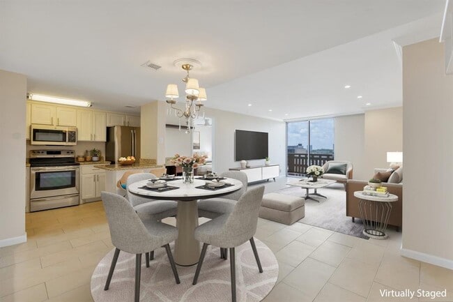 Photo - 2016 Main St Condo Unit 714