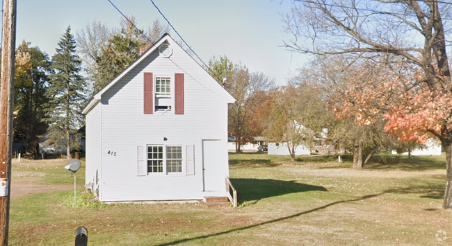 Building Photo - 415 Sabin Ave E Rental