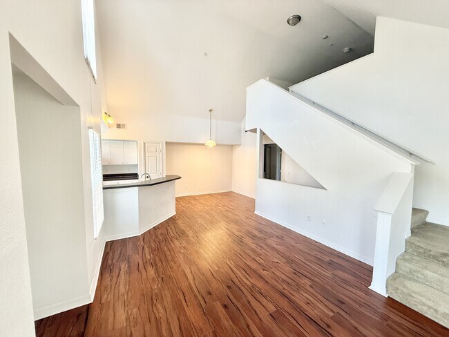 Photo - 6384 Raleigh St