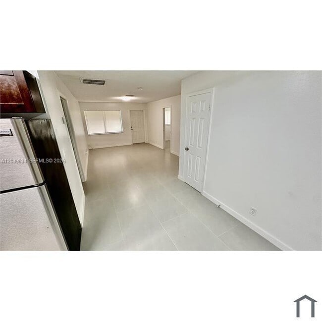 Photo - 7826 NW 40th St Unit 2