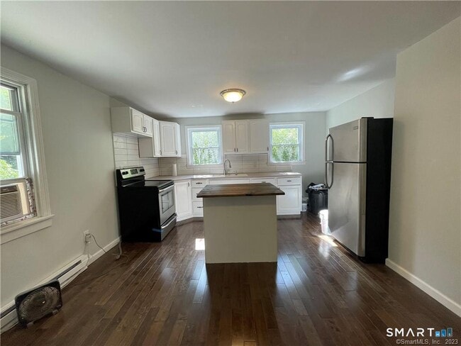 Photo - 155 Riverside Dr