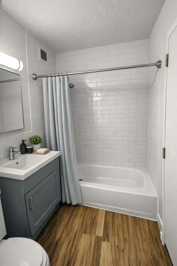 Photo - Kingsbury Towers