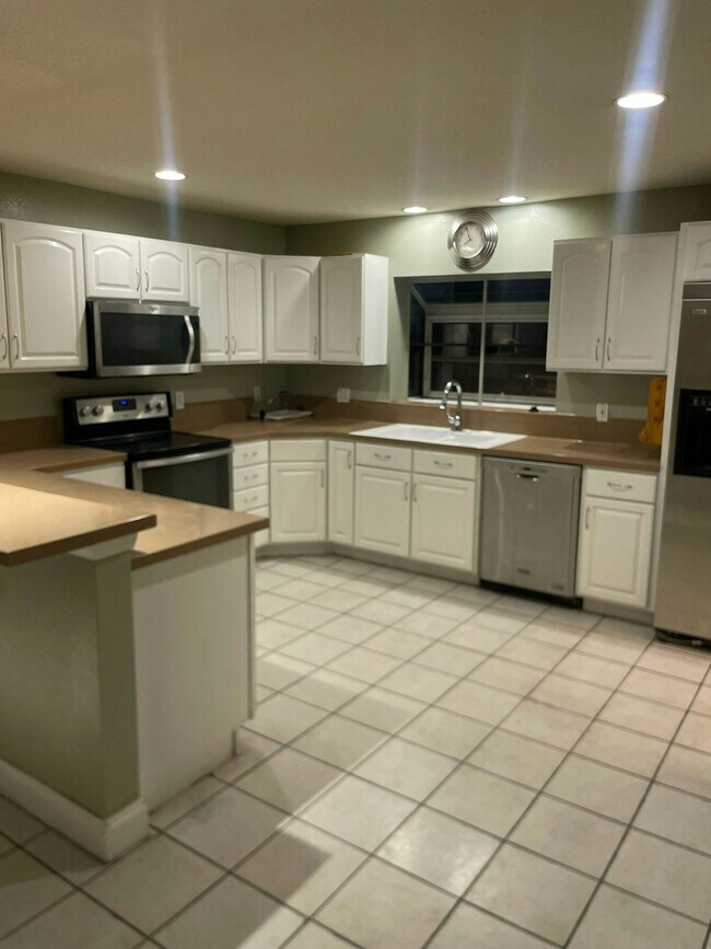 Photo - 6018 Gentle Ben Cir