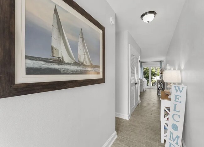 Photo - 485 Gulf Shore Dr