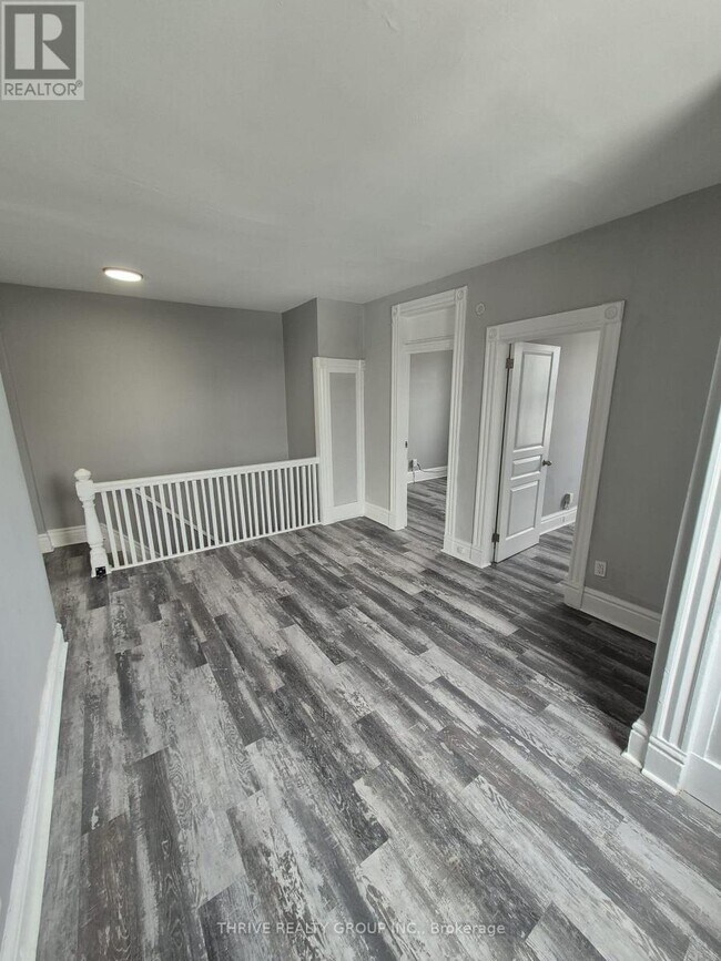 Photo - 259 Clarence St