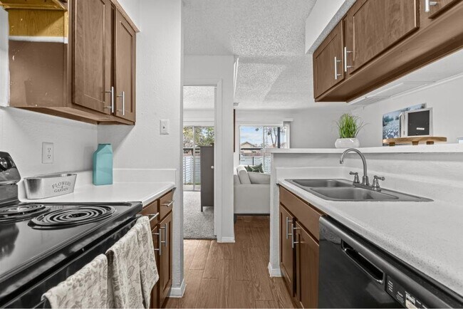 Photo - 11701 Metric Blvd Unit 0212