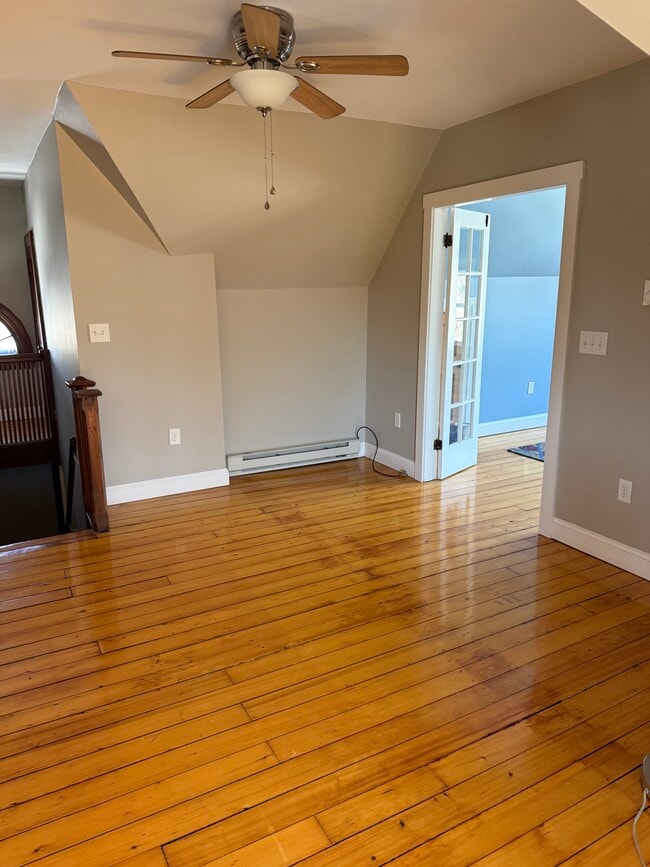 Photo - 19 Columbus Ave Unit Third Floor