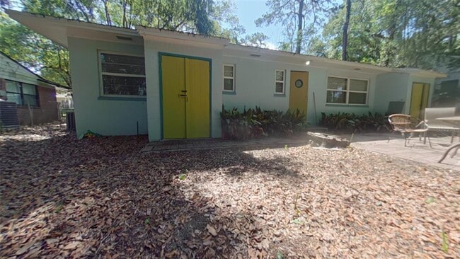 Photo - 110 NW 21st St