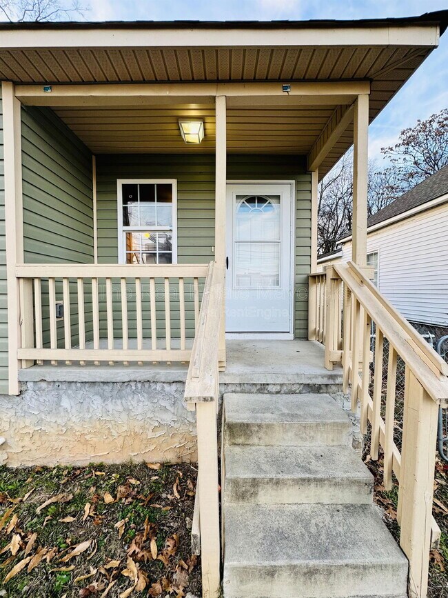 Photo - 4619 Kirkland Ave