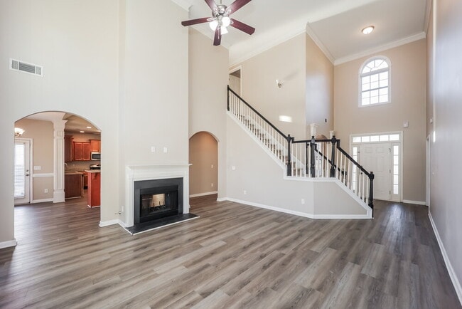Photo - 501 Summer Brooke Ln