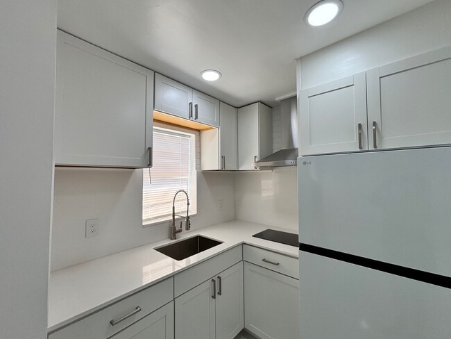 Photo - 124 Coronado Rd