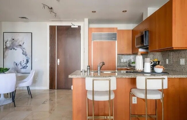 Photo - 550 Front St Unit 302