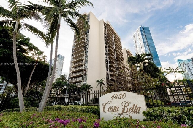 Building Photo - 1450 Brickell Bay Dr Unit 1707 Rental