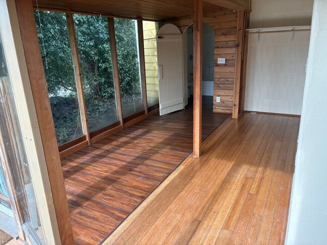 Photo - 3260 West End Rd Unit 1