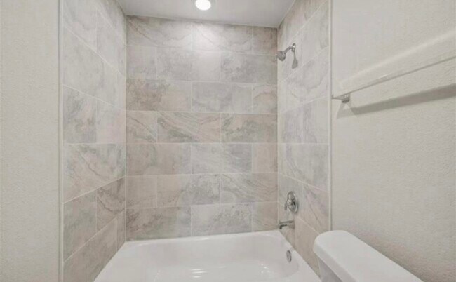 Photo - 6801 Haight St