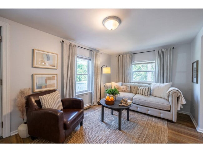 Photo - 145 Griffeth St Unidad ID1302823P