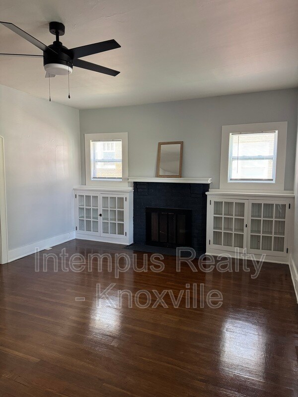 2428 Linden Ave