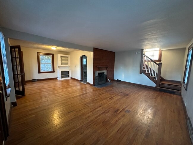 Photo - 2509 Erskine Blvd