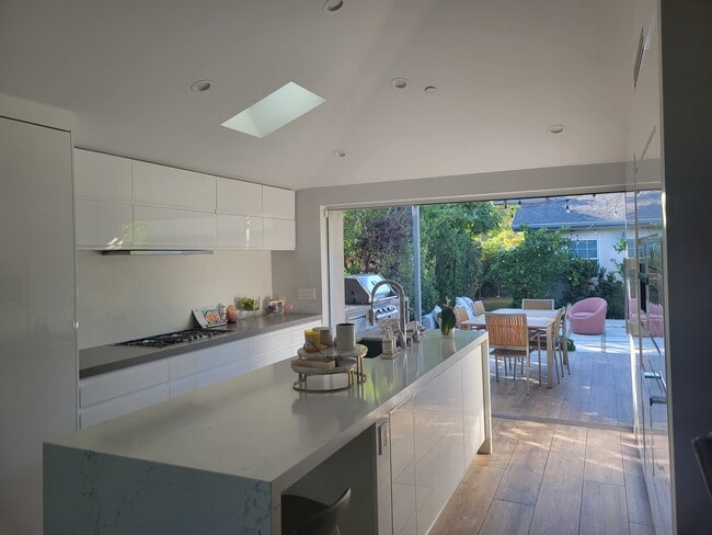 Modern Kitchen