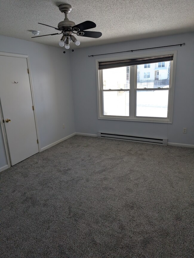 Photo - 949 Pleasant Valley Rd Unit 6-4