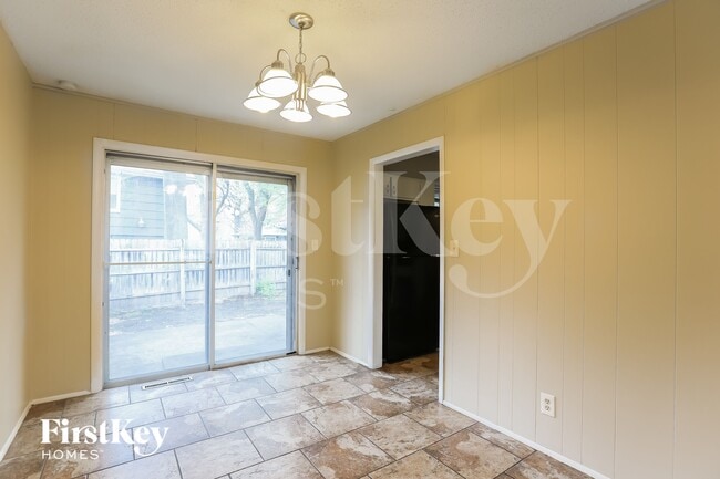 Photo - 9207 Manchester Ave