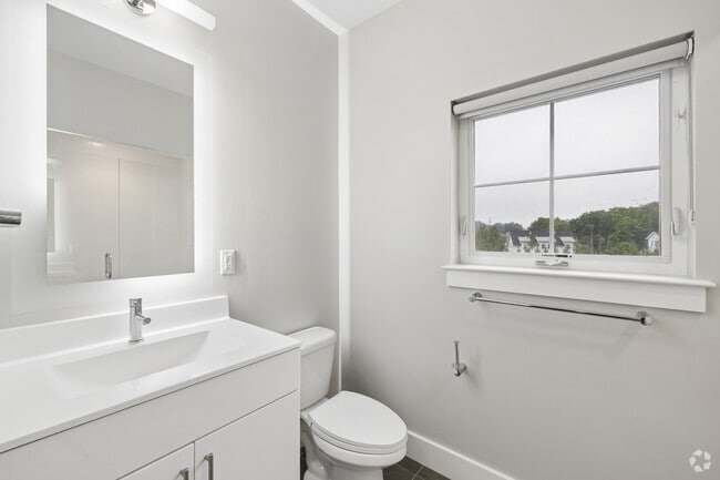 1BR, 1BA - 761SF - Bathroom