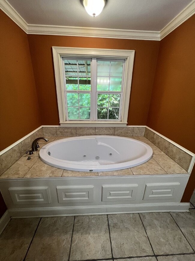 Photo - Charming Home in Rock Spring, GA!