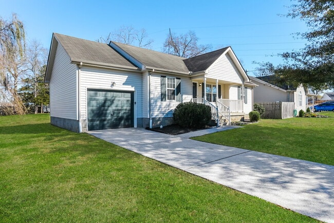 Photo - 420 Wildwood Dr