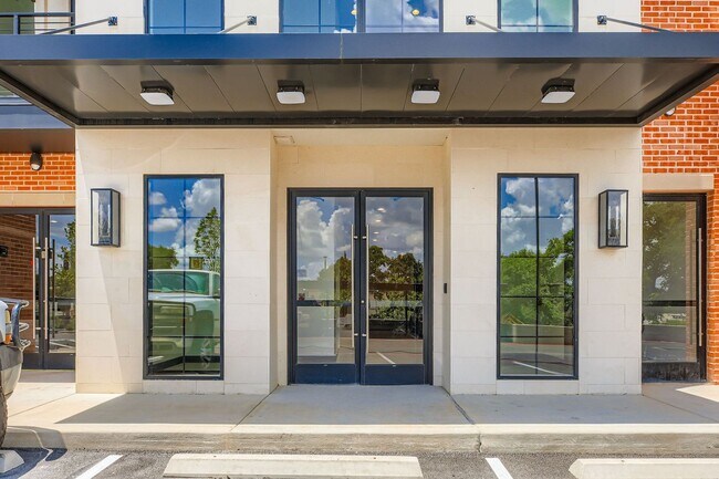 10899 S Hausman, Unit 201