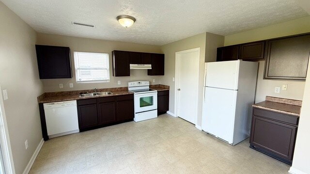 Photo - SOUTH EAST/FRANKLIN TWP 4 BR/2.5 BA LIKE NEW 2-STORY HOME AVAILABLE NOW!