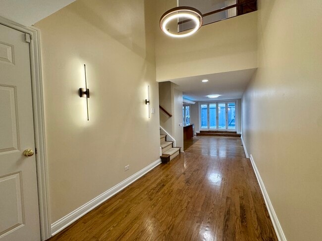 Photo - 1628 N Mohawk St