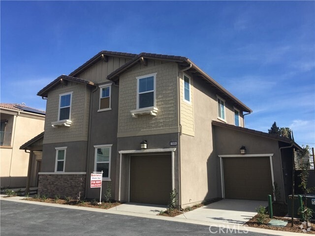 Building Photo - 7006 Avignon Dr Rental