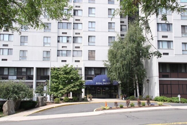 60 Strawberry Hill Ave Unit 617  