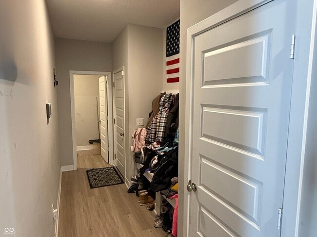 Photo - 8754 Laurelton Pl