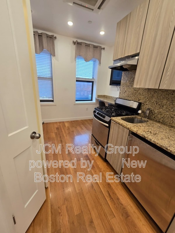 Photo - 21 Fifth Street Unit Studio -23