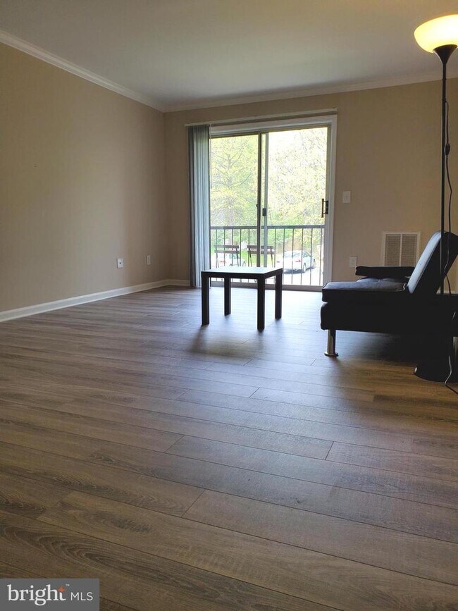 Photo - 14903 Rydell Rd Apartment Unit 204