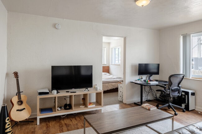 Interior Photo - 955 16th St Rental