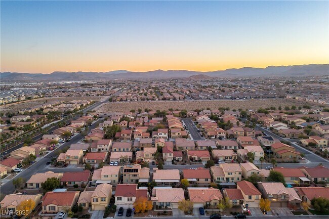 Photo - 7423 Cleghorn Canyon Way