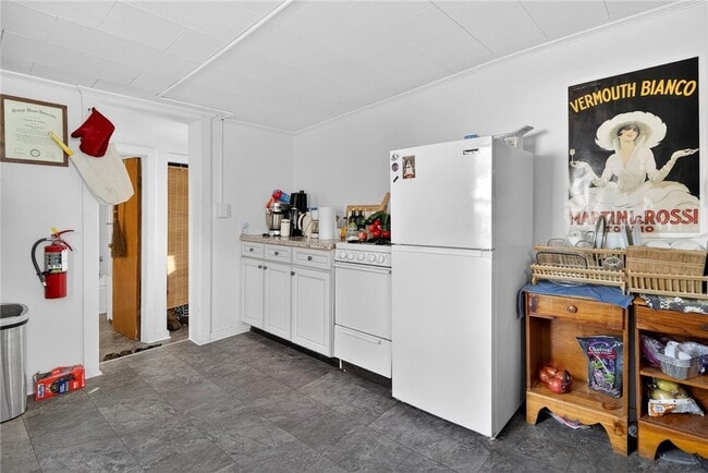 Photo - 607 N Cayuga St