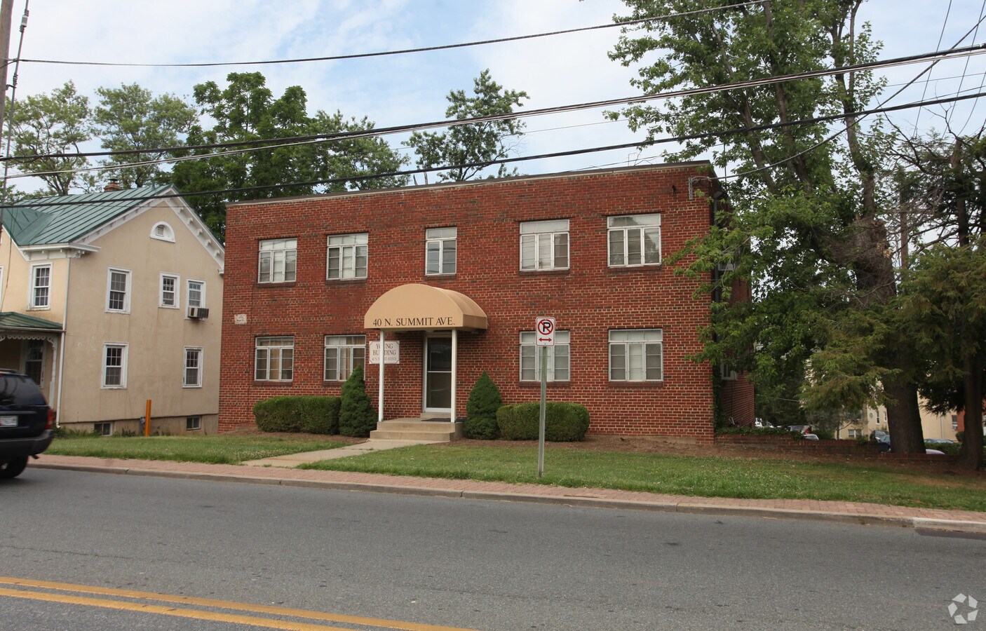 Photo - 40 N. Summit Avenue