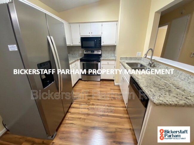 6319 Milgen Rd Unit 4