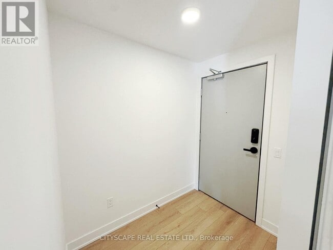 Photo - 758 Dovercourt Rd Unit 206