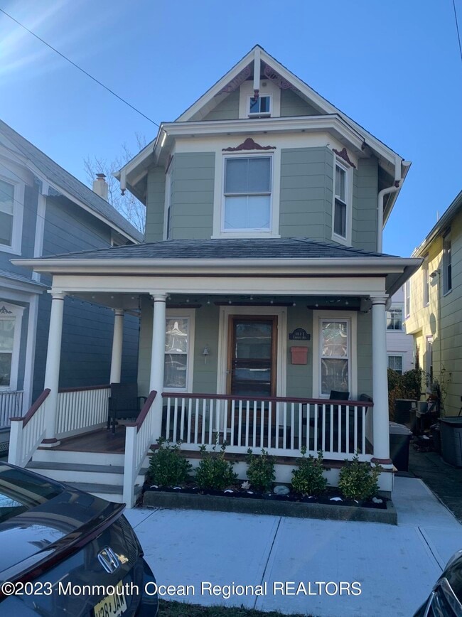Building Photo - 66 Embury Ave Rental