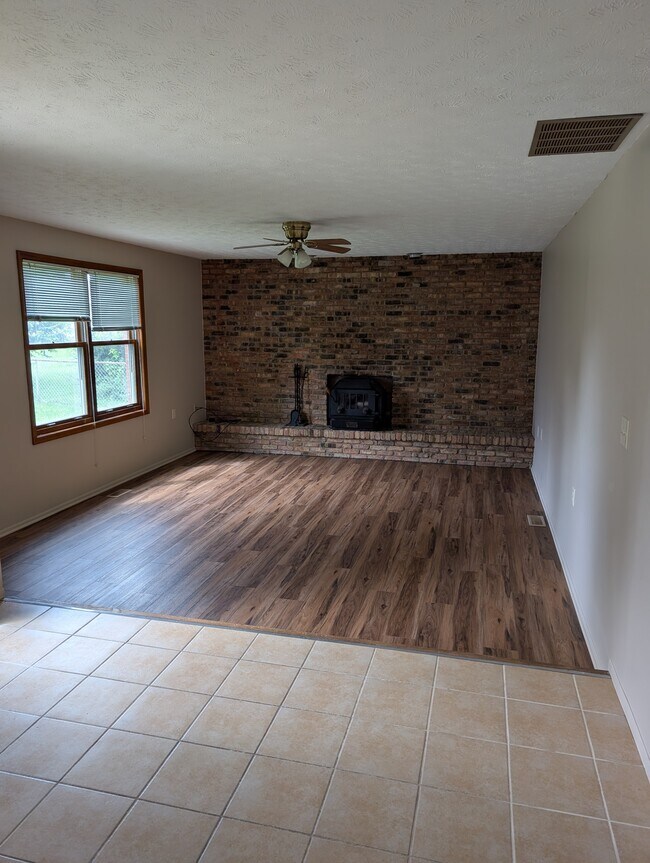 549 Poplar Dr
