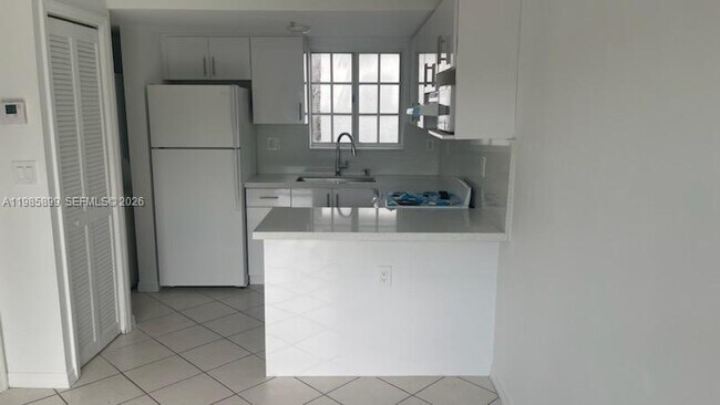 Photo - 3090 Bird Ave Unit 201