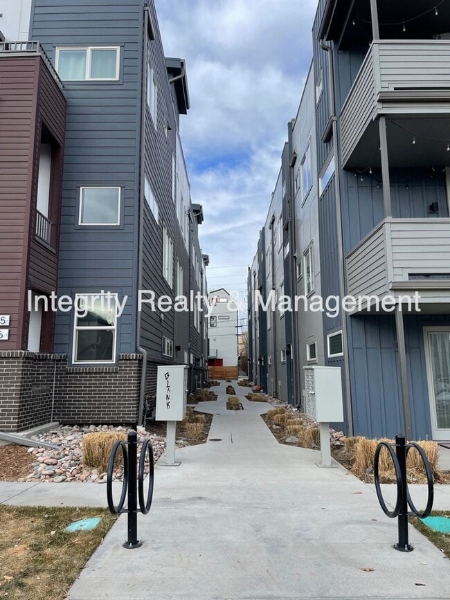 Photo - 2815 W 25th Ave