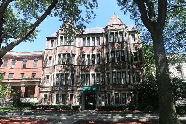 Building Photo - 4636 N Paulina St