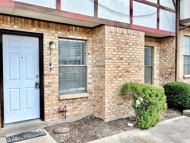 Building Photo - 1247 Dallas Dr Rental