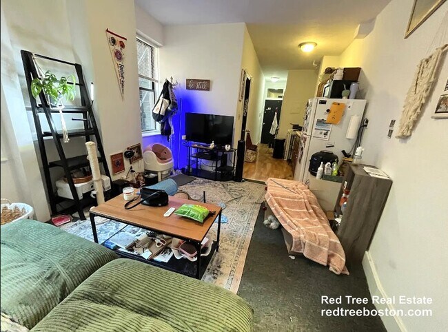 44A Joy St. Unit 2